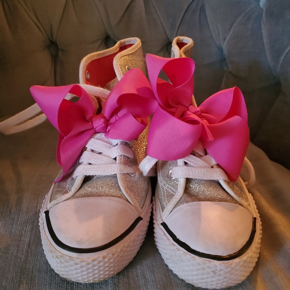 Jojo Siwa silver converse like shoes